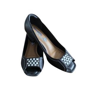 Piccadilly Maxitherapy Black/White Open toe pump with checkerboard pattern, 8